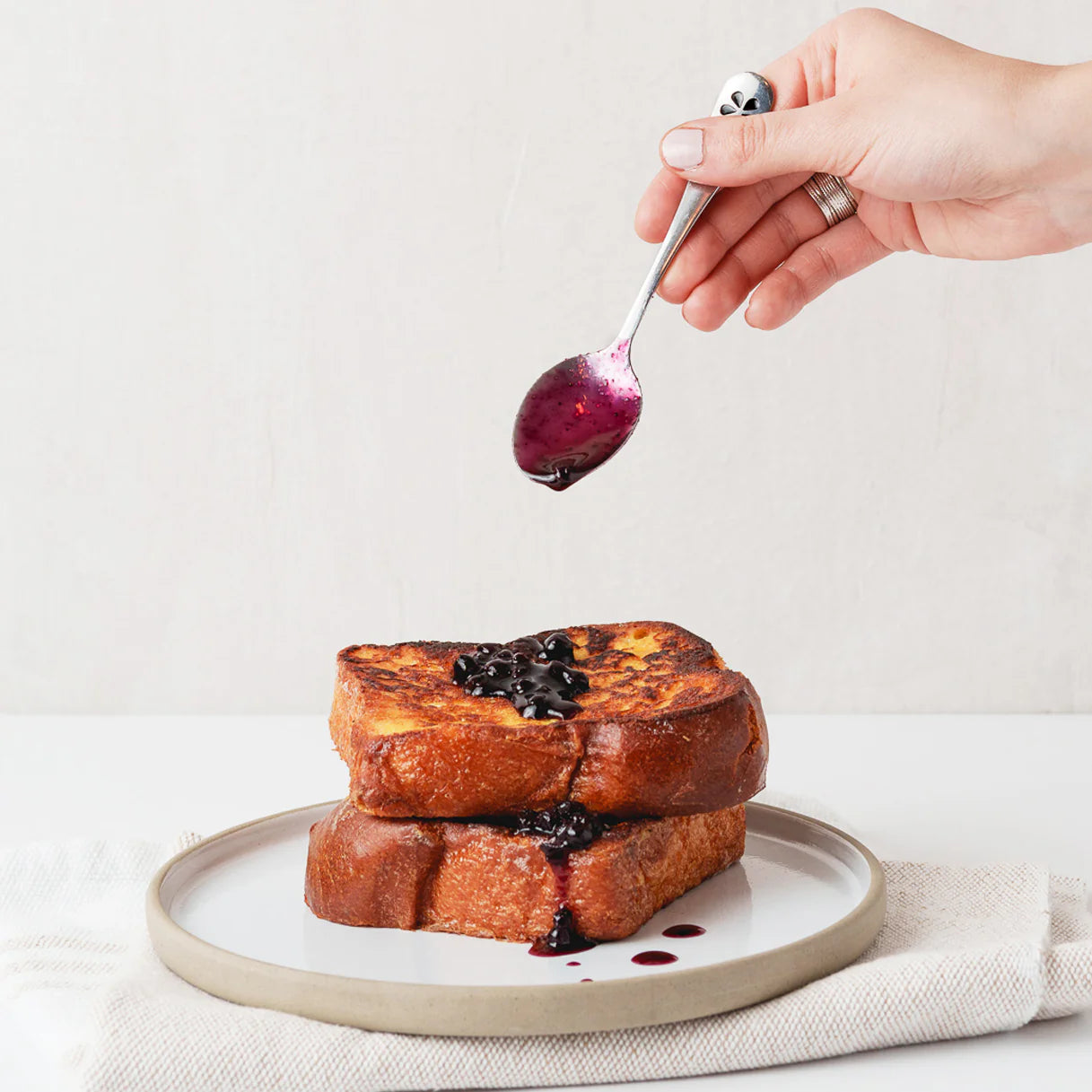 Simon_Turcotte_Confiturier_Confiture_artisanale_bleuets.webp